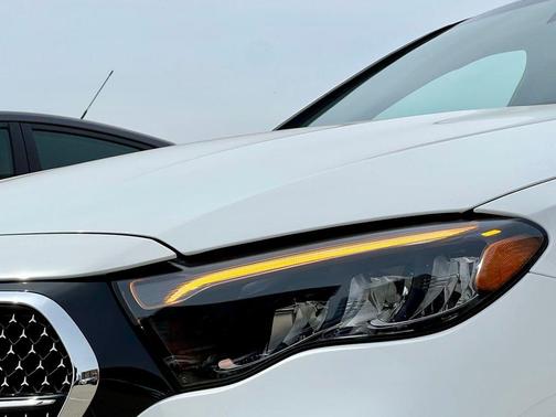 Polar White 2026 Mercedes-Benz E-Class E 350