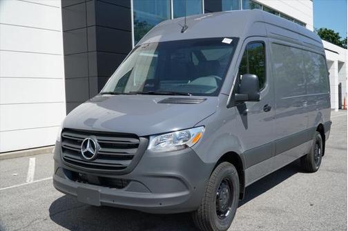 2025 Mercedes-Benz Sprinter 2500 Standard Roof