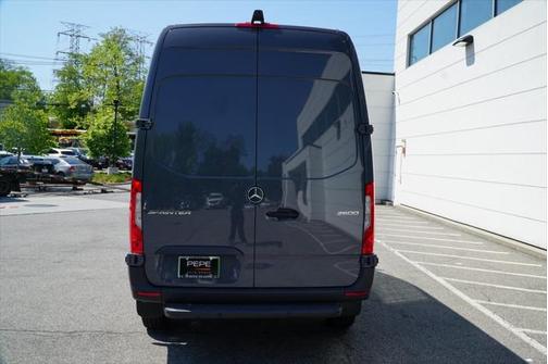 2025 Mercedes-Benz Sprinter 2500 Standard Roof
