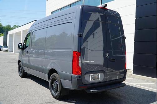 2025 Mercedes-Benz Sprinter 2500 Standard Roof
