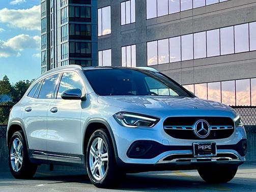 2021 Mercedes-Benz GLA 250 Base 4MATIC