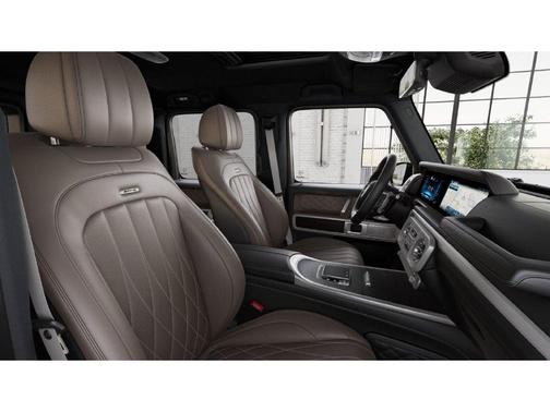 MANUFAKTUR Dakota Brown Magno 2027 Mercedes-Benz AMG G 63 Base