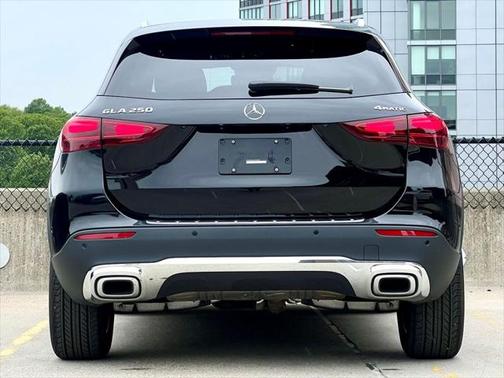 2025 Mercedes-Benz GLA 250 4MATIC