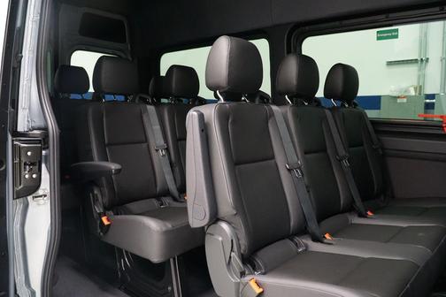 2025 Mercedes-Benz Sprinter 2500 Passenger 144 WB