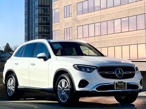 2025 Mercedes-Benz GLC 300 4MATIC