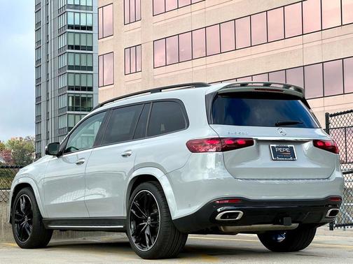 2024 Mercedes-Benz GLS 580 4MATIC