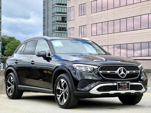 2025 Mercedes-Benz GLC 350e Base