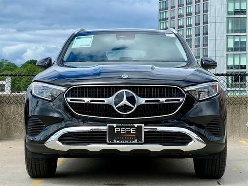2025 Mercedes-Benz GLC 350e Base