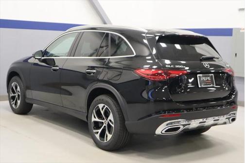 2025 Mercedes-Benz GLC 350e Base