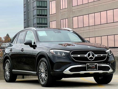 2025 Mercedes-Benz GLC 300 4MATIC