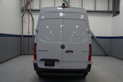 2025 Mercedes-Benz Sprinter 2500 Standard Roof