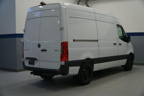 2025 Mercedes-Benz Sprinter 2500 Standard Roof