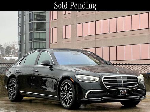 Obsidian Black Metallic 2026 Mercedes-Benz S-Class 4MATIC