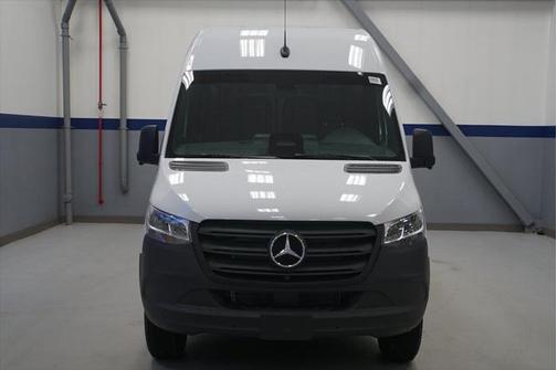2025 Mercedes-Benz Sprinter 2500 High Roof