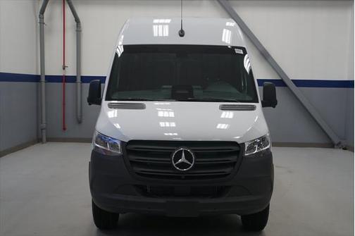 2025 Mercedes-Benz Sprinter 2500 High Roof