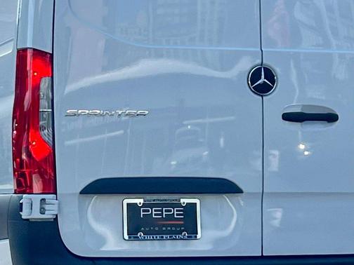 Arctic White 2025 Mercedes-Benz Sprinter 2500 Standard Roof