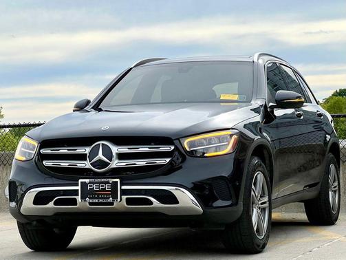Black 2021 Mercedes-Benz GLC 300 4MATIC
