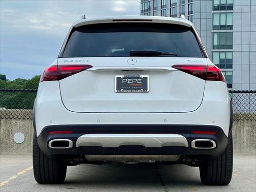2025 Mercedes-Benz GLE 450e 4MATIC