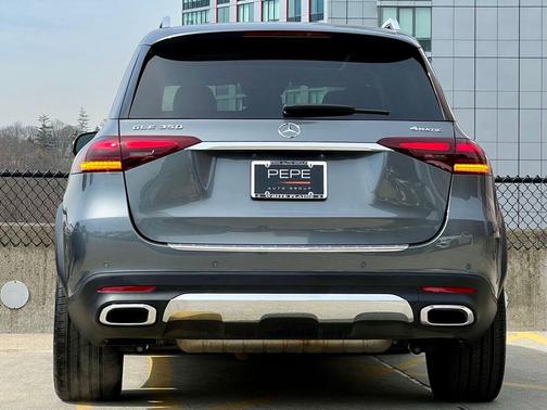 Selenite Grey Metallic 2026 Mercedes-Benz GLE 350 4MATIC