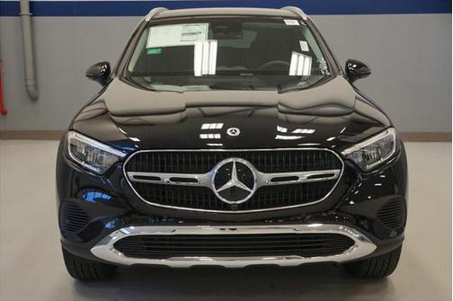 2025 Mercedes-Benz GLC 350e Base