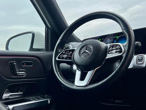 2022 Mercedes-Benz GLB 250 4MATIC