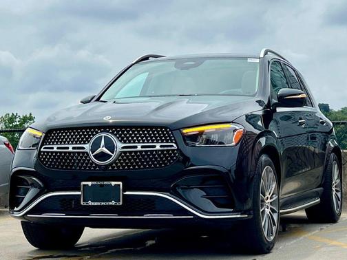 Obsidian Black Metallic 2026 Mercedes-Benz GLE 450 4MATIC