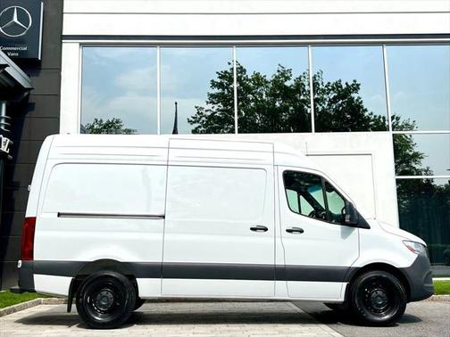 2024 Mercedes-Benz Sprinter 2500 Standard Roof