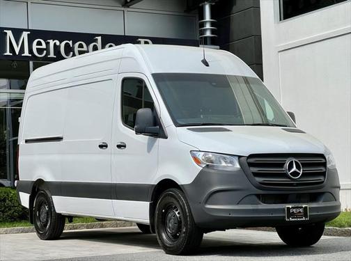 2024 Mercedes-Benz Sprinter 2500 Standard Roof