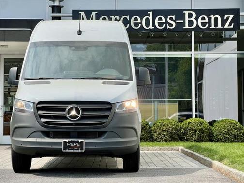 2024 Mercedes-Benz Sprinter 2500 Standard Roof
