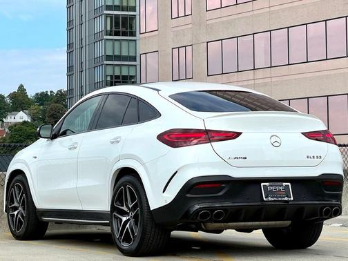 MANUFAKTUR Moonlight White Metallic 2025 Mercedes-Benz AMG GLE 53 4MATIC+ Coupe