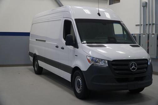 914 2025 Mercedes-Benz Sprinter 2500 High Roof