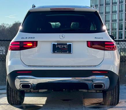 2025 Mercedes-Benz GLB 250 4MATIC