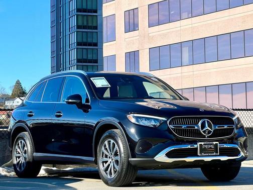 2026 Mercedes-Benz GLC 300 4MATIC