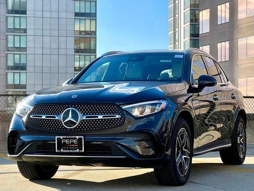 2025 Mercedes-Benz GLC 300 4MATIC