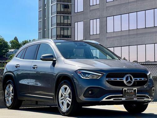 Mountain Grey Metallic 2023 Mercedes-Benz GLA 250 4MATIC