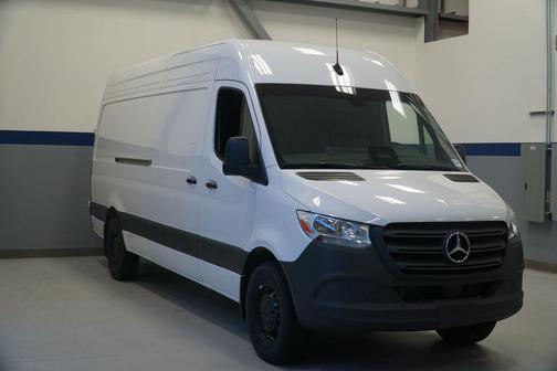 2025 Mercedes-Benz Sprinter 2500 High Roof