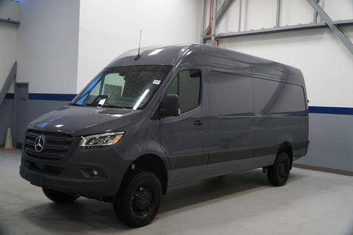 2026 Mercedes-Benz Sprinter 2500 Cargo 170 WB