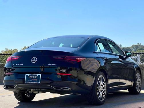 2025 Mercedes-Benz CLA 250 4MATIC