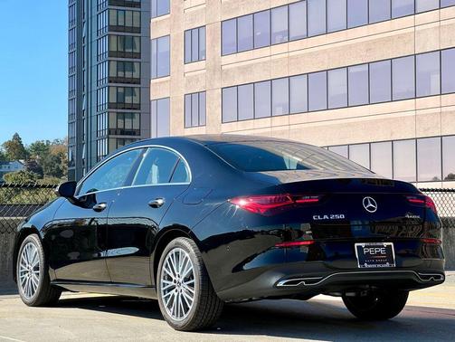 2025 Mercedes-Benz CLA 250 4MATIC