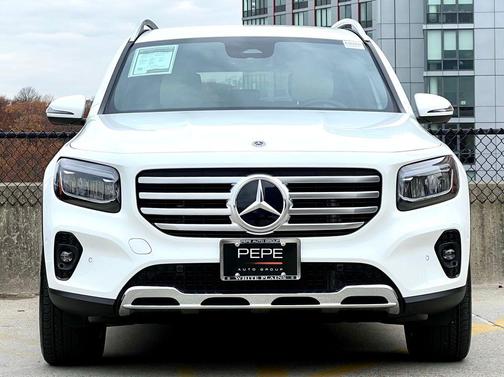 2025 Mercedes-Benz GLB 250 4MATIC