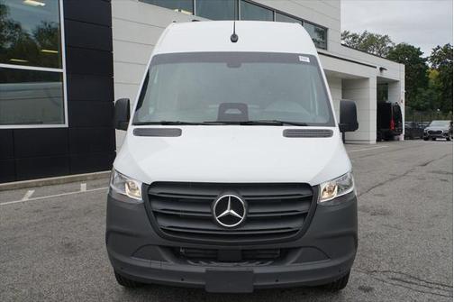 2025 Mercedes-Benz Sprinter 2500 Cargo 170 WB