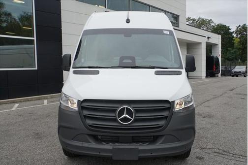 2025 Mercedes-Benz Sprinter 2500 Cargo 170 WB