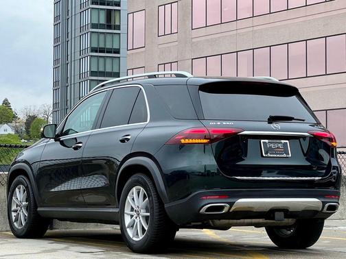 Emerald Green Metallic 2025 Mercedes-Benz GLE 350 4MATIC