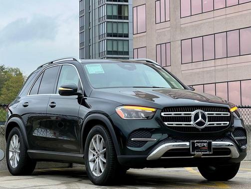 Emerald Green Metallic 2025 Mercedes-Benz GLE 350 4MATIC