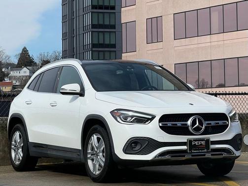 2021 Mercedes-Benz GLA 250 Base 4MATIC