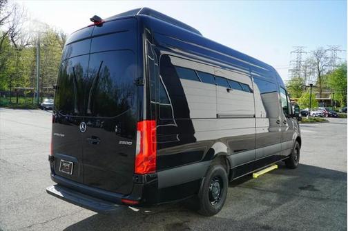 2025 Mercedes-Benz Sprinter 2500 High Roof