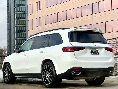 2022 Mercedes-Benz GLS 450 4MATIC