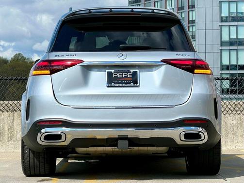 Cirrus Silver Metallic 2024 Mercedes-Benz GLE 450 4MATIC
