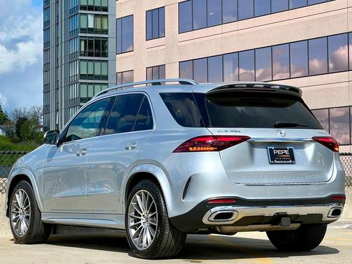 Cirrus Silver Metallic 2024 Mercedes-Benz GLE 450 4MATIC
