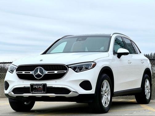 2025 Mercedes-Benz GLC 300 4MATIC